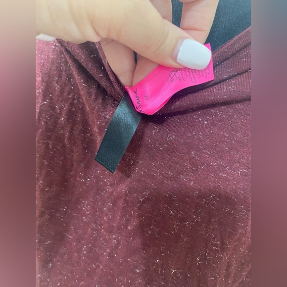 Medium sparkle v neck tee wine red - Picture 5 of 5